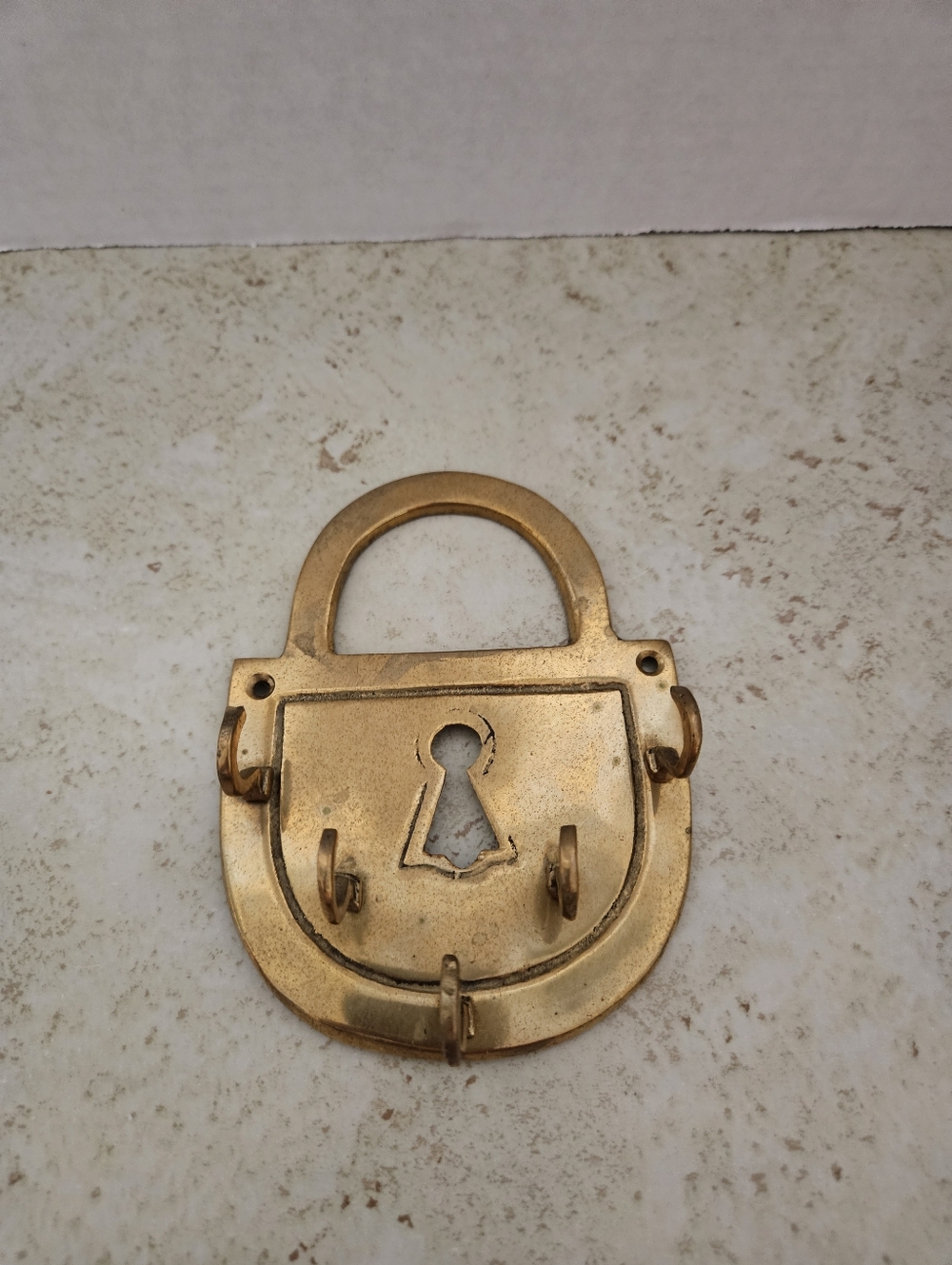 Vintage Brass Padlock Shaped Wall Key Holder Organizer Decor 5 Hooks